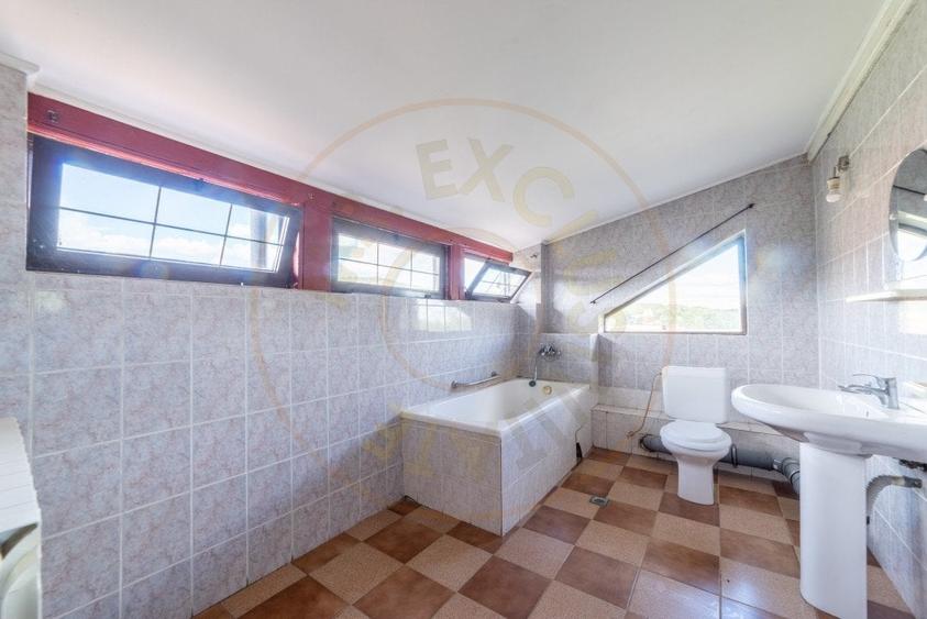 CASA + 1.000 mp teren pretabil Azi, Clinica - 10