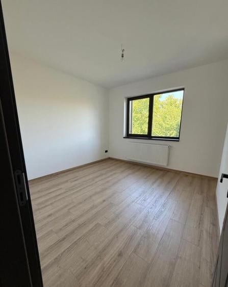 VILA P+1+M 5 CAMERE 4 BAI - 3