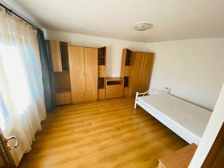 Garsoniera de inchiriat - 35mp / zona centrala - 2