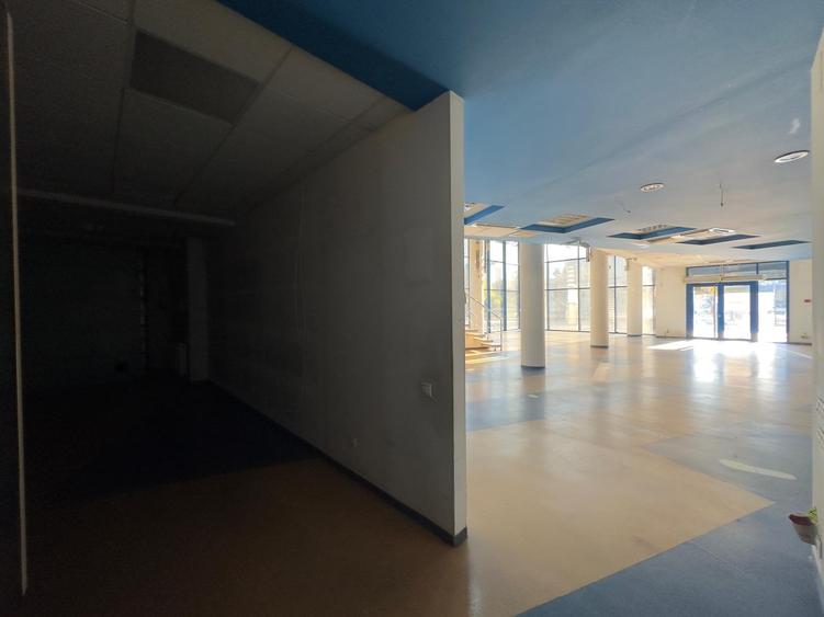 Spatiu comercial 396mp, central, in spate la Palas Campus - 18