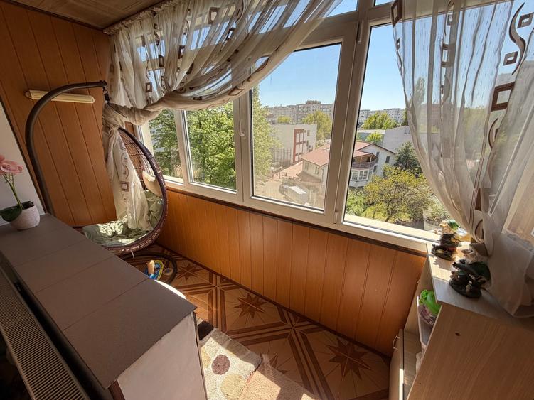 Titan 3 Camere 70 Mp Bloc Caramida Reabilitat 15 Min Metrou - 15