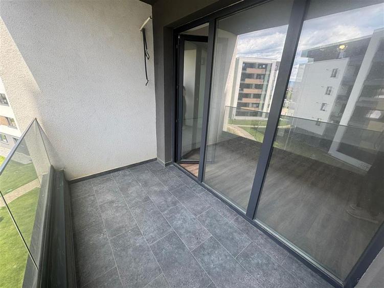 Gars + parcare inclusa in pret ,etaj 3, lift, bl nou, MUTARE IMEDIATA - 10