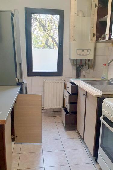 Apartament cu 2C conf1 in Podul Ros la bulevard, liber! - 3