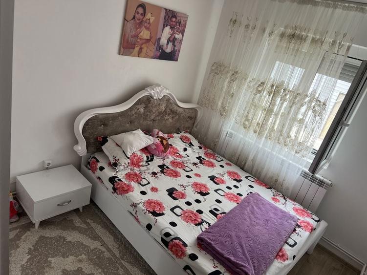 Salut vand apartament 2 camere 2 baii un salon si bucatarie - 6