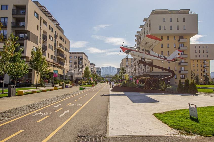 Kasper Coresi, Apartament 3 camere decomandat, 2 bai, parcare+boxa - 12