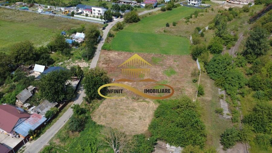 Teren intravilan - ideal pentru constructie 2 case - de vanzare - 3