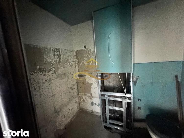 De vanzare apartament 2 camere Mioritei Bacau - 5