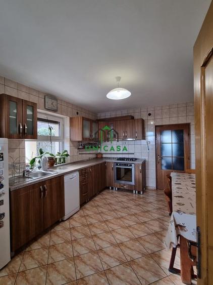 Casa - Vila - Ocnele Mari - 12