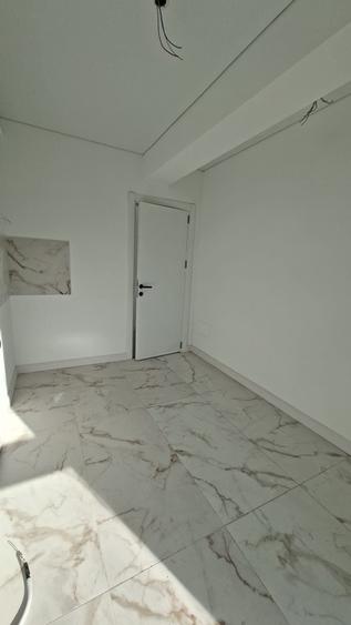 Apartament cu o camera, decomandat,41 mp, gradina 104 mp, centru/Palas/Iulius - 19