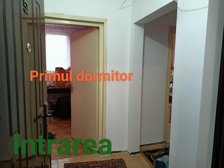 Vând/schimb apartament 3 camere Vulcan, Hunedoara - 2