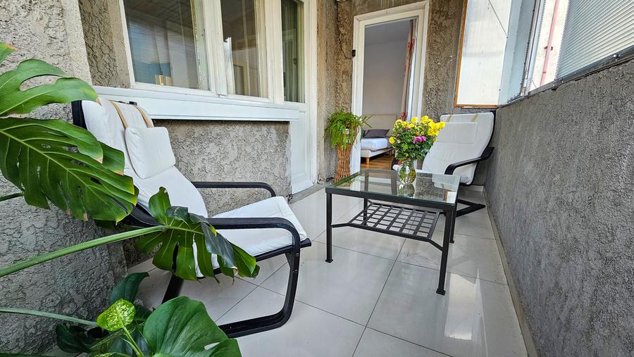 Apartament 3 camere Hala Traian -Bloc 5 apartamente - 4