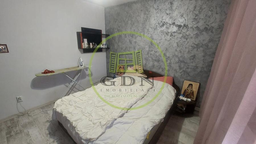 Apartament trei camere semidecomandat, Rovine zona Dezrobirii - 2