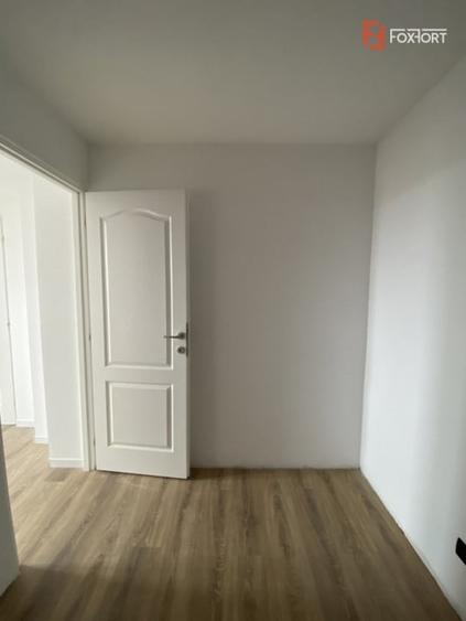 Apartament cu 3 camere, de vanzare, in Ghiroda - 9