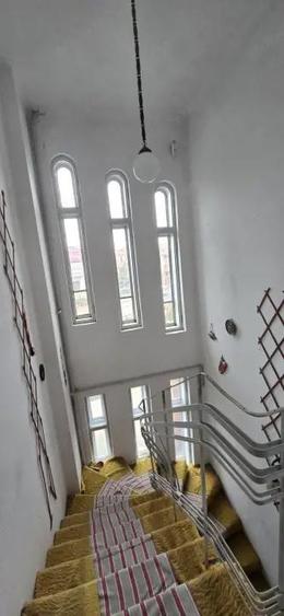 Casa/Vila 6 Camere | Zona Primariei | Targovi?te | P+1 | 218 mp | 320.000 - 10