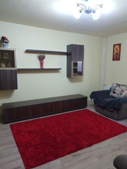 Inchiriez apartament 2 camere - 8