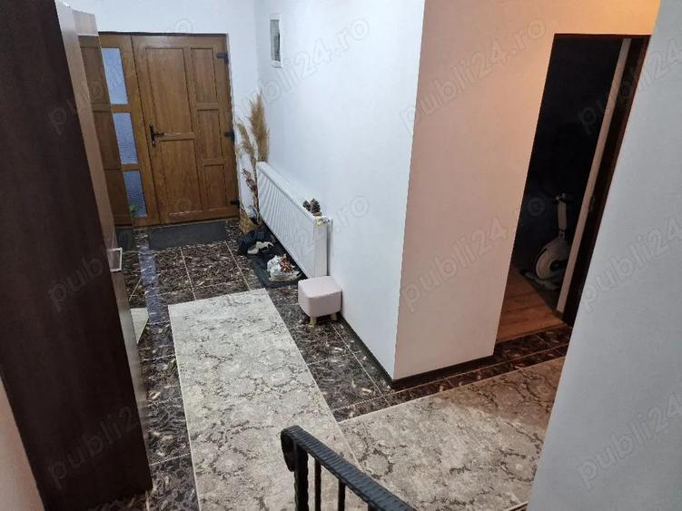 Casa cu etaj 4 cam 126 mp - 2