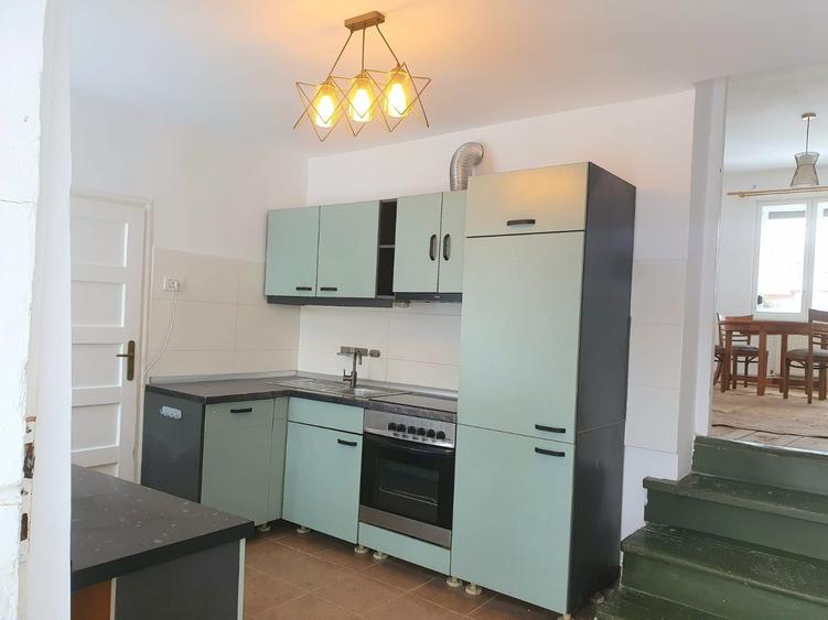 Inchiriez casa + curte in Ghimbav/ Brasov, casa de inchiriat central - 6