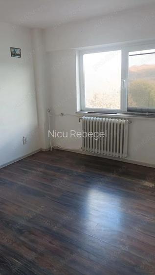 Apartament 2 camere Zona Liceu Lahovary Apartament 2 camere Zona Liceu Lahovary