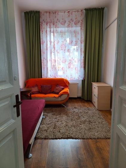 Vila fara risc seismic,renovata,izolata ext,P+1+pod inalt,9 camere,4 bai,pivnita - 11