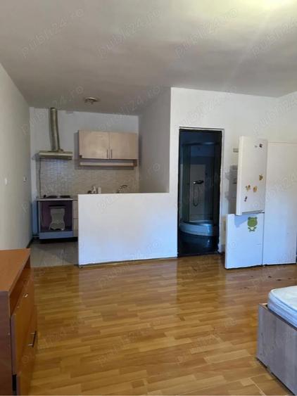 Inchiriez garsoniera Tecuci - 3