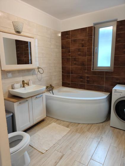 Apartament 3 camere, etaj 2, parcare Floresti - 5