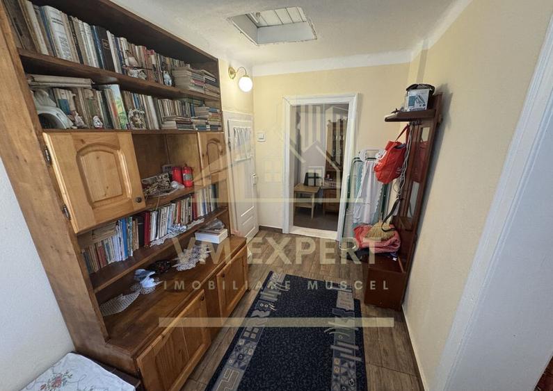 OFERTA CASA 6 CAMERE TEREN 1005 MP BUGHEA DE JOS ARGE? - 9