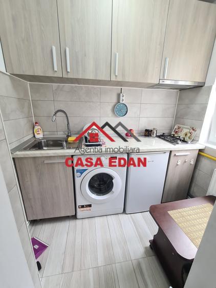 Garsoniera in Campina--24.000e - 8