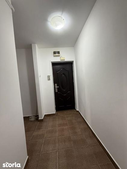 Vanz. 2 Cam. Drumul Taberei, Plaza Romania, Parc, Metrou Romancierilor - 6