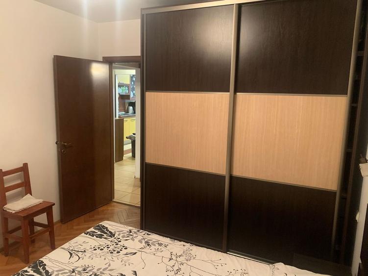 Apartament cu 3 camere în zona, mobilat si utilat -  Piata Centrala - 10