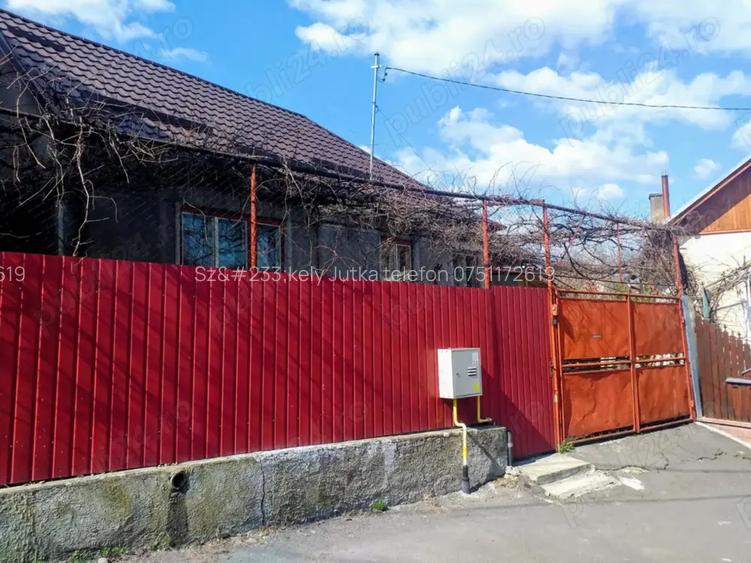 Casa de vanzare