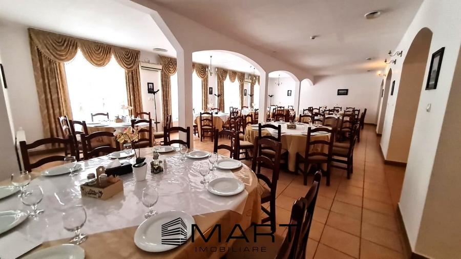 Pensiune cu 67 locuri de cazare, zona Curmatura - 1