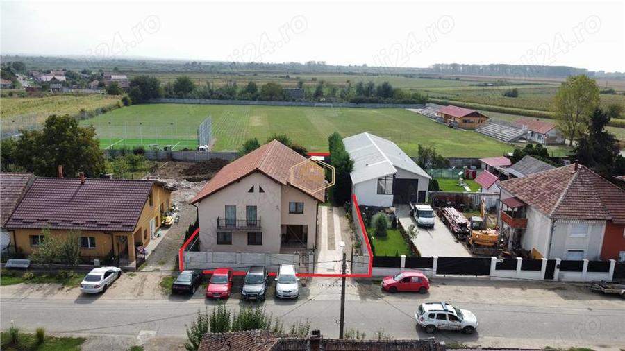 Casa complet mobilata si utilata cu 5 dormitoare | Localitatea Odoreu | Teren 859 mp - 2