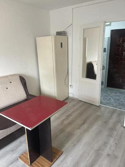 Proprietar vand garsoniera 22 mp pe Zizinului langa Lidl - 1