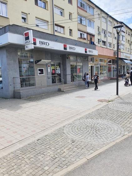 Spatiu de inchiriat- Cugir - 6