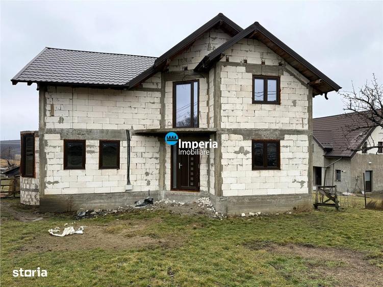Casa individuala la gri, P+1+POD, 150 MP + 1000 mp teren, Bogonos - Le - 3