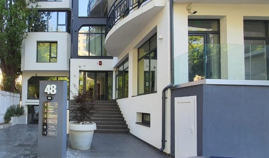 Birouri Titulescu 48- Piata Victoriei - 2