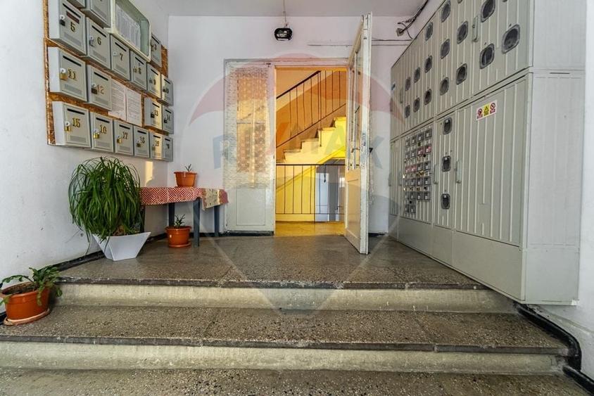 COMISION 0%| APARTAMENT| 2 CAMERE| DECOMANDAT| RENOVAT| ZONA CENTRALA - 16