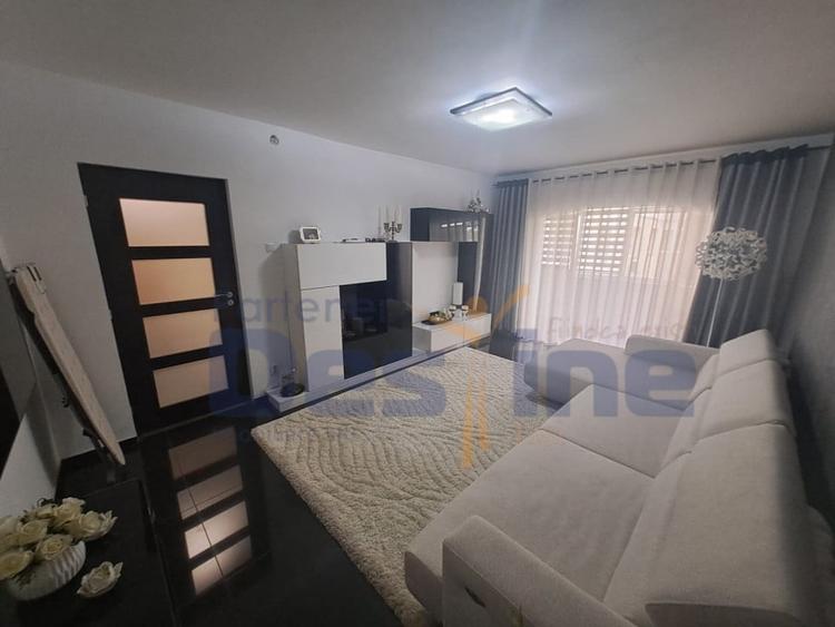 GALATA, Apartament 3 camere DECOMANDAT, 70 mp, 160.000 EURO - 1