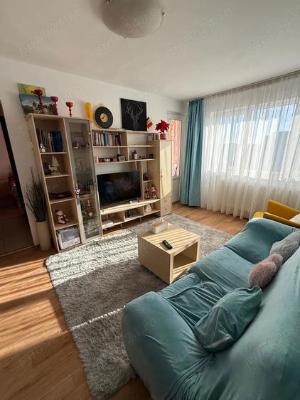 DE INCHIRIAT Apartament 2 camere, zona Plaza Romania Bd. Timi?oara Colegiul Grigore Moisil - 1