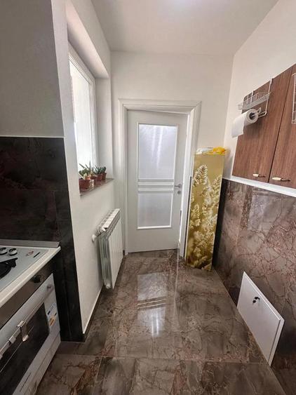 De vanzare casa construita din caramida, renovata, mobilata ?i utilata, zona Parcului 79.000euro - 5