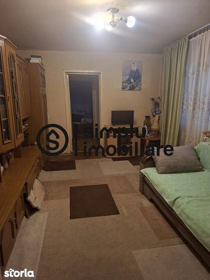 2 camere, etaj 1, centrala termica, Valea Rosie - 93 000Euro - 1