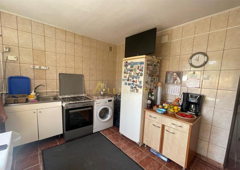 Vila sector 3 str Marului - 16