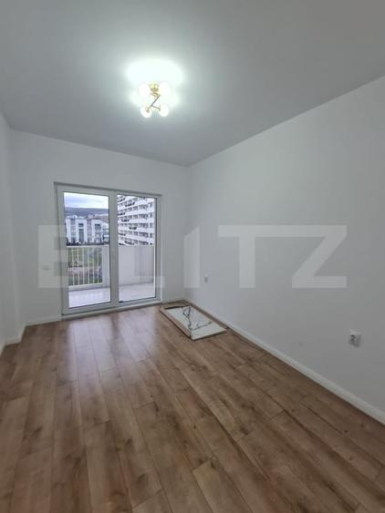 Apartament cu 2 camere, finisaje noi, terasa, parcare subterana, zona centrala - 7