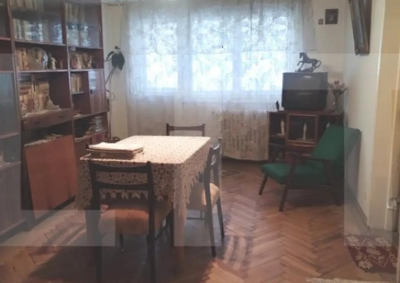 Apartament cu 4 camere, 75mp, zona ultracentrala - 2