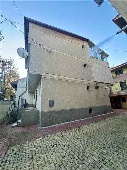 Casa foarte spatioasa D+P+2E amplasare excelenta, str. N. Iorga aproape de Bd. M - 13