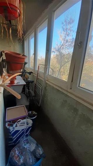 TORONTALULUI - ETAJ 3 - LIFT - BLOC IZOLAT - 3 CAMERE - DECOMANDAT - 2 BOXE CF - 2