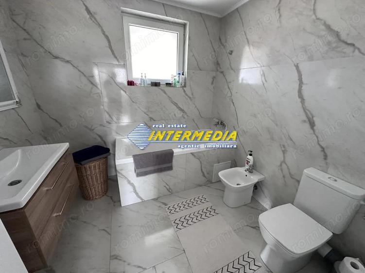 Casa NOUA de vanzare cu 4 camere cu 575 mp teren Mobilata CETATE Zona Kaufland - 3