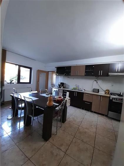 Casa in zona Traian - 4