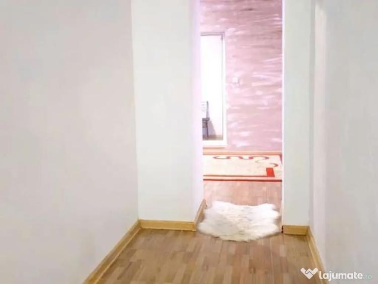 Apartament cu 2 camere la casa, 70 mp - zona centrala - 10