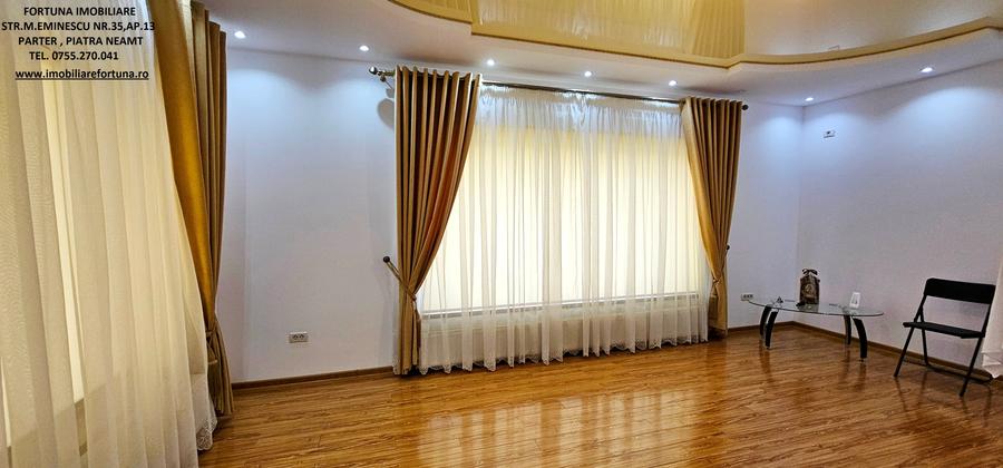 Proprietate Piatra Neamt - Vila cocheta prevazuta cu terasa, garaj si teren - 1